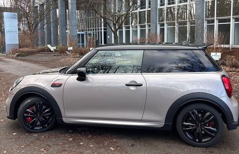 Gebraucht Mini John Cooper Works 231 PS (169 kW) 2022 Kleinwagen