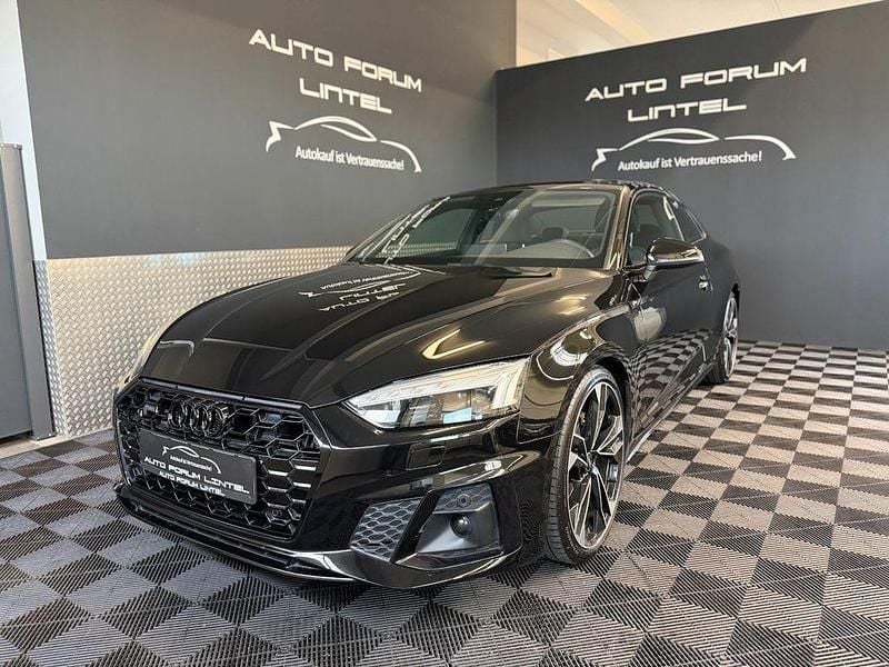 Mythosschwarz Gebraucht 2021 Audi A5 S-Line Coupé | 34.999 € (Guter Preis) - Bild 1/4