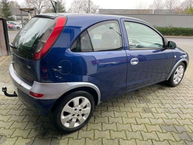 Verkauft Opel Corsa C Blue & Silver Kl., gebraucht 2003, 182.510 km in  Meerbusch