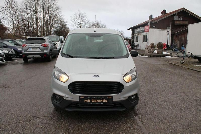 Gebraucht Ford Transit 101 PS (74 kW) 2021 Polarsilber metallic Van / Kleinbus