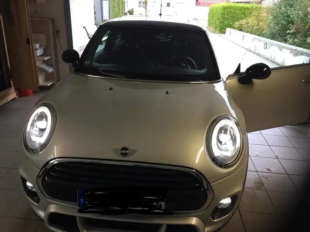 Usado Mini Cooper 137 HP (100 kW) 2017 Prateado Citadino