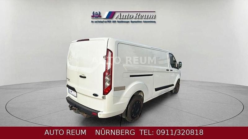 Gebraucht Ford Transit Custom 170 PS (125 kW) 2021 Weiß Van / Kleinbus