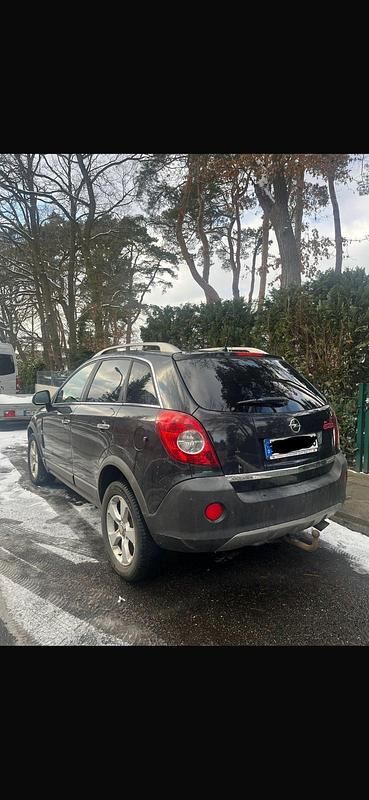 Gebraucht Opel Antara 150 PS (110 kW) 2010 Schwarz SUV