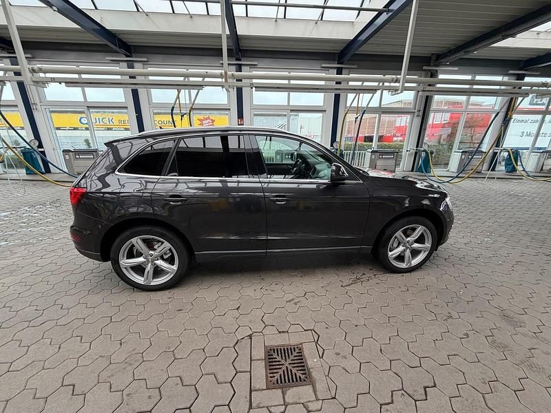 Gebraucht Audi Q5 245 PS (180 kW) 2012 Andere farben SUV