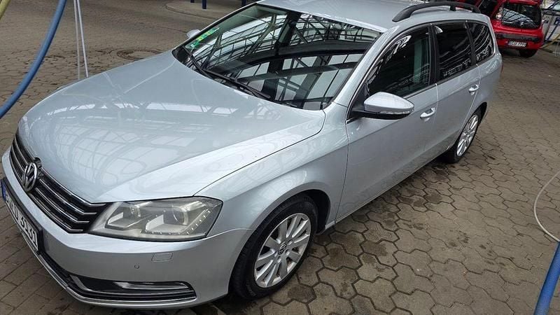 Gebraucht VW Passat 170 PS (125 kW) 2013 Silber Kombi