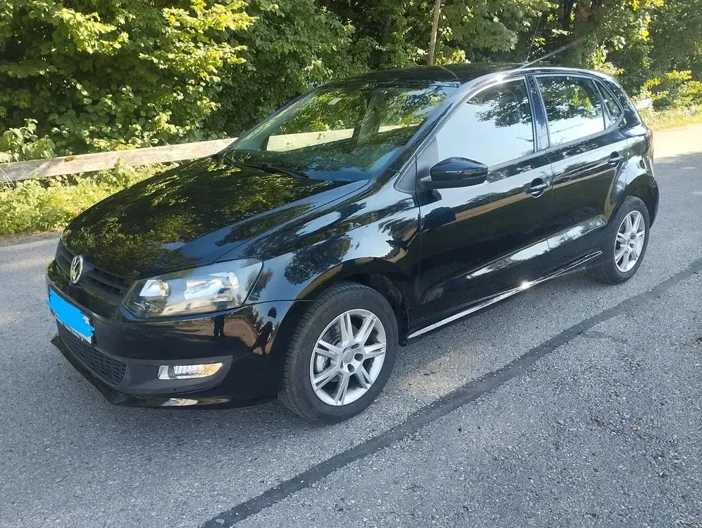 Gebraucht VW Polo Life 90 PS (66 kW) 2013 Schwarz Kleinwagen