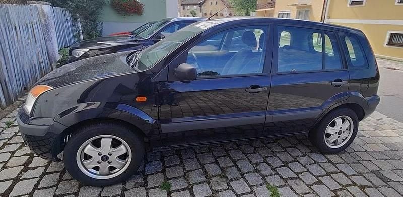 Gebraucht Ford Fusion Ambiente 80 PS (58 kW) 2009 Schwarz Limousine