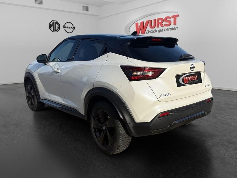 Gebraucht Nissan Juke 114 PS (83 kW) 2022 Pearl white/black m SUV