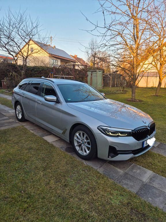 Gebraucht BMW 530 286 PS (210 kW) 2021 Silber Kombi
