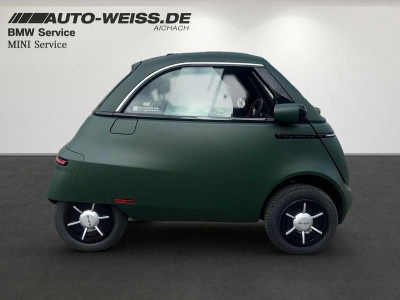Usado Micro Microlino 13 kW (18 HP) 2025 Verde Citadino