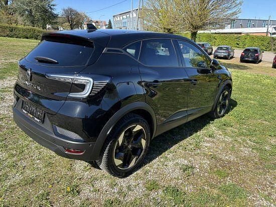 Używany Renault Captur Techno 140 KM (102 kW) 2025 Czarny SUV
