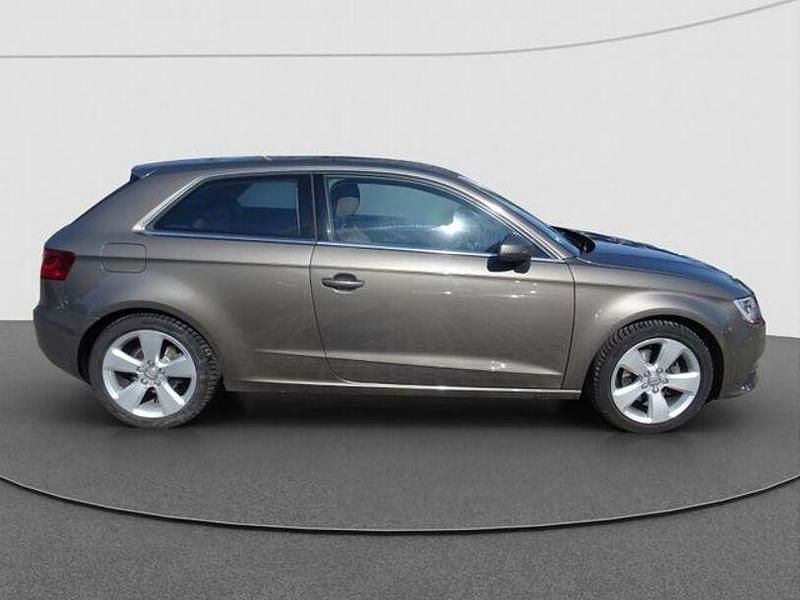 Gebraucht Audi A3 Ambition 122 PS (89 kW) 2013 Grau Limousine