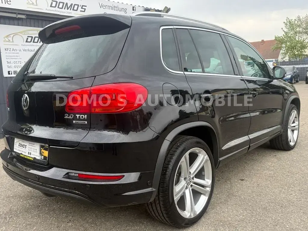 Second-hand VW Tiguan Cup 140 CP (102 kW) 2014 Negru SUV
