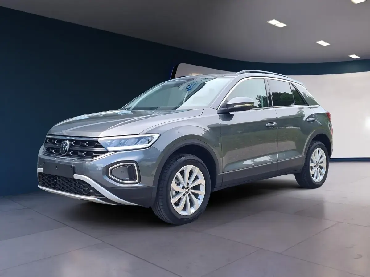 Używany VW T-Roc Cabriolet R 150 KM (110 kW) 2025 SUV