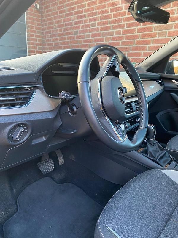 Gebraucht Skoda Scala Style 150 PS (110 kW) 2022 Grau Kleinwagen