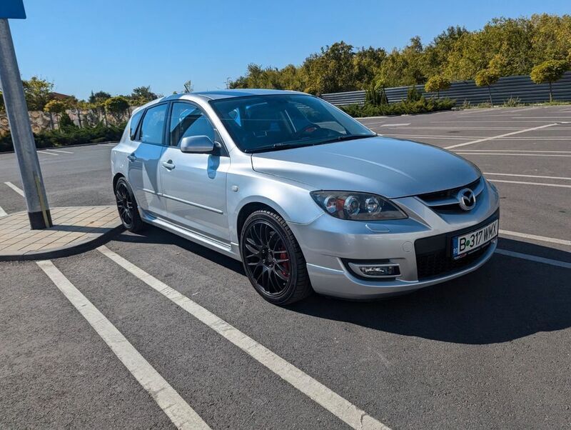 Używany Mazda 3 356 KM (261 kW) 2008 Szary Sedan/Limuzyna