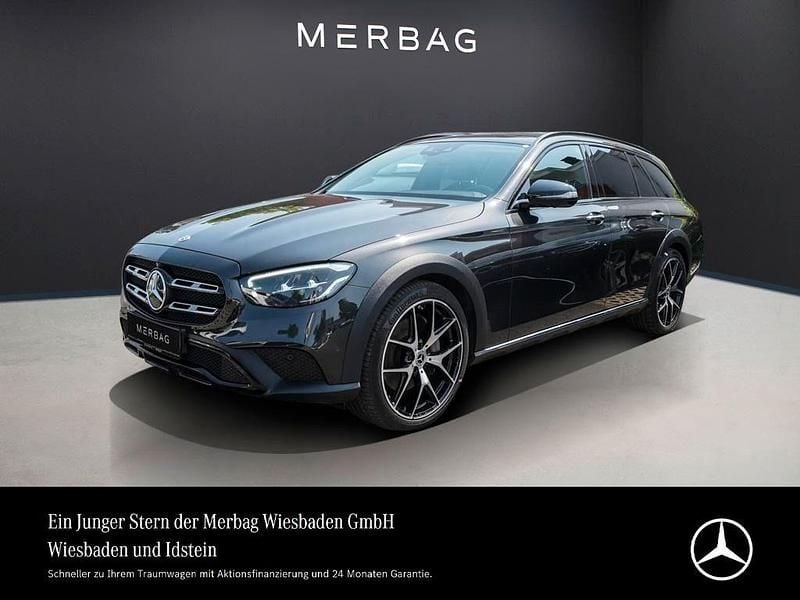 Grafitgrau Gebraucht 2022 Mercedes E220 Limousine | 38.880 € (Teuer) - Bild 1/4