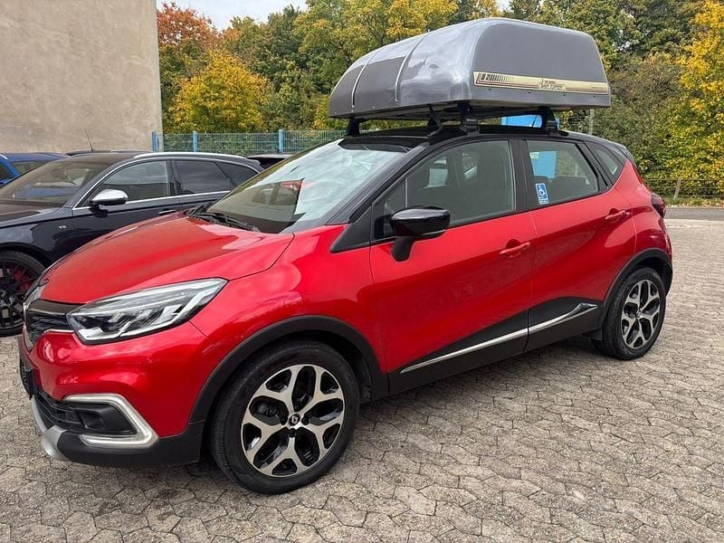 Rot Gebraucht 2018 Renault Captur Intens SUV | 13.900 € (Fairer Preis) - Bild 1/4