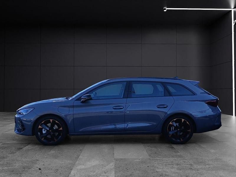 Neu Cupra Leon 150 PS (110 kW) 2026 Grau Limousine