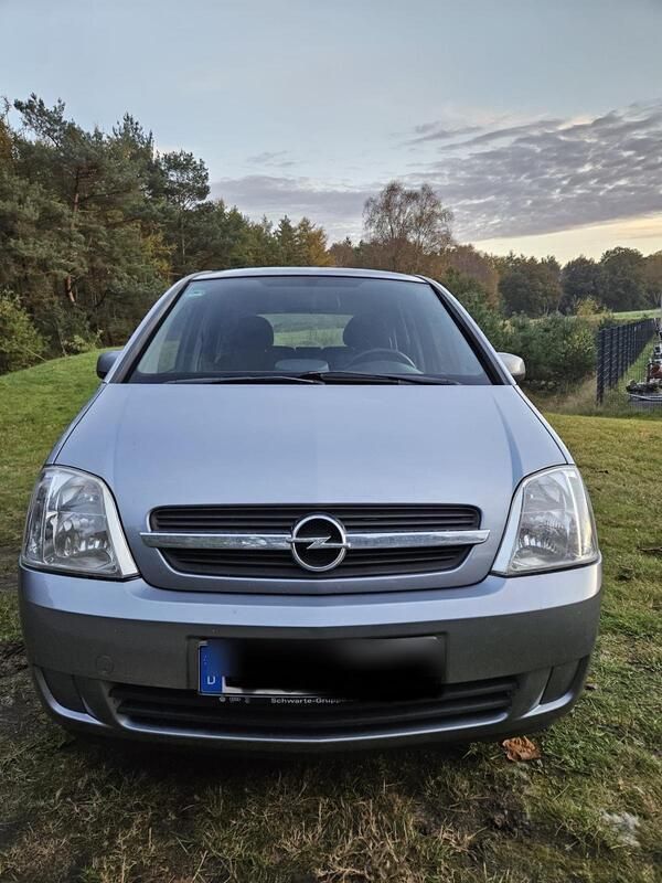 Grau Gebraucht 2005 Opel Meriva Van / Kleinbus | 1.100 € (Guter Preis) - Bild 1/4