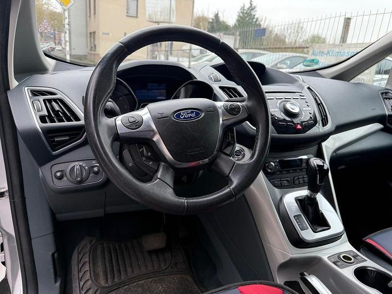 Gebraucht Ford C-MAX Titanium 140 PS (102 kW) 2011 Silber Van / Kleinbus