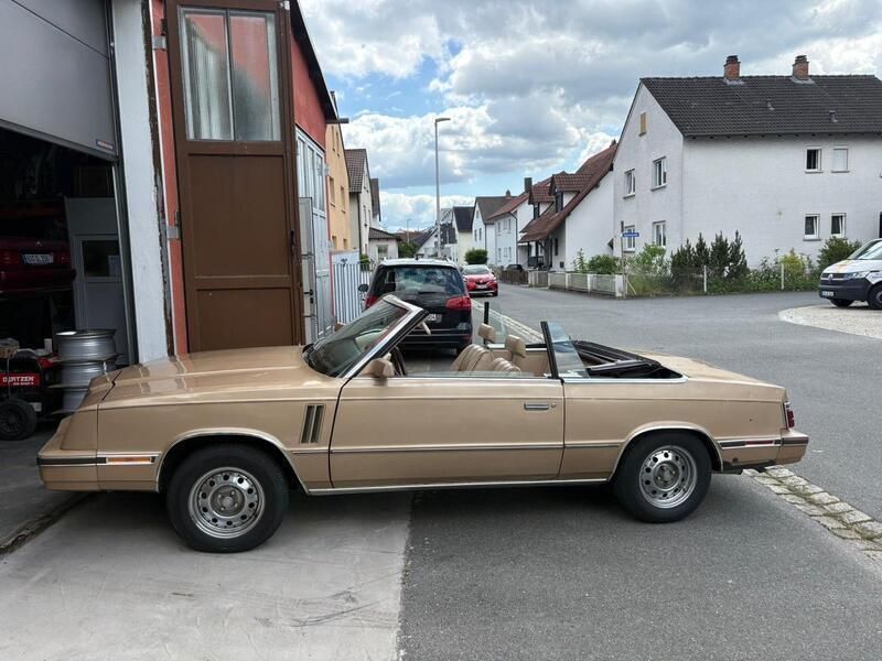 Gold Gebraucht 1984 Chrysler Le Baron Cabrio | 1.950 € - Bild 1/4