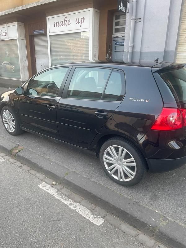 Gebraucht VW Golf V 102 PS (75 kW) 2007 Schwarz Kleinwagen