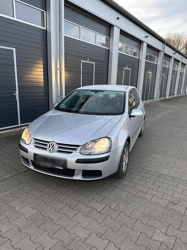 Gebraucht 2005 VW Golf Limousine | 2.500 € (Guter Preis) - Bild 1/4