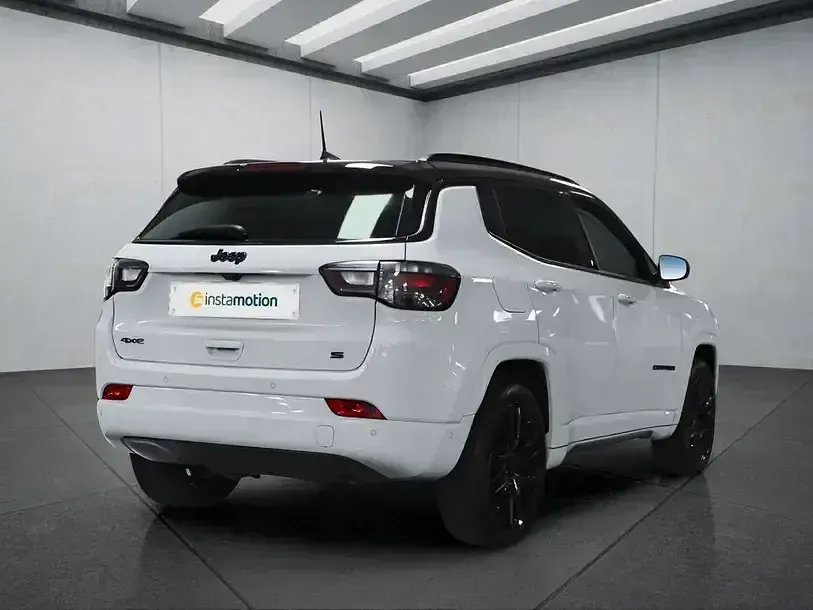 Gebraucht Jeep Compass 179 PS (131 kW) 2022 Weiß SUV