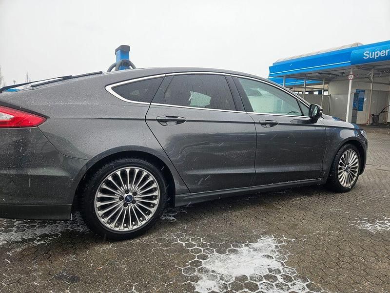 Occasion Ford Mondeo Titanium 179 ch (131 kW) 2018 Noir Berline