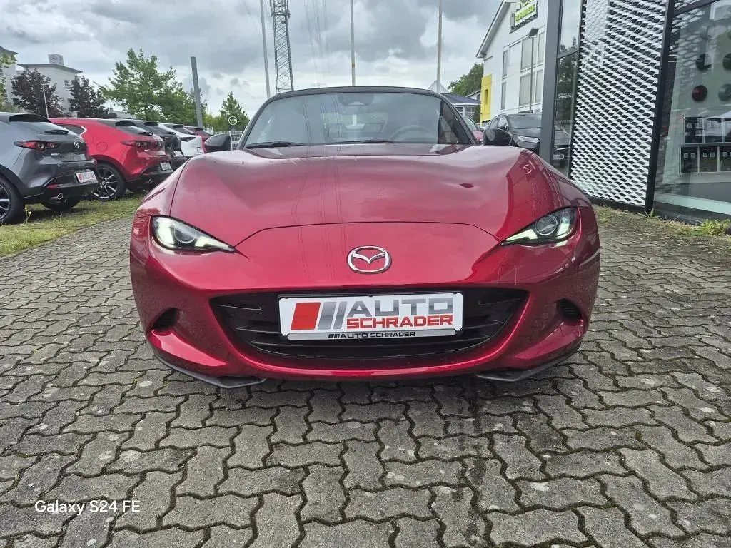 Neu Mazda MX5 Homura-Line 132 PS (97 kW) 2026 Rot Cabrio