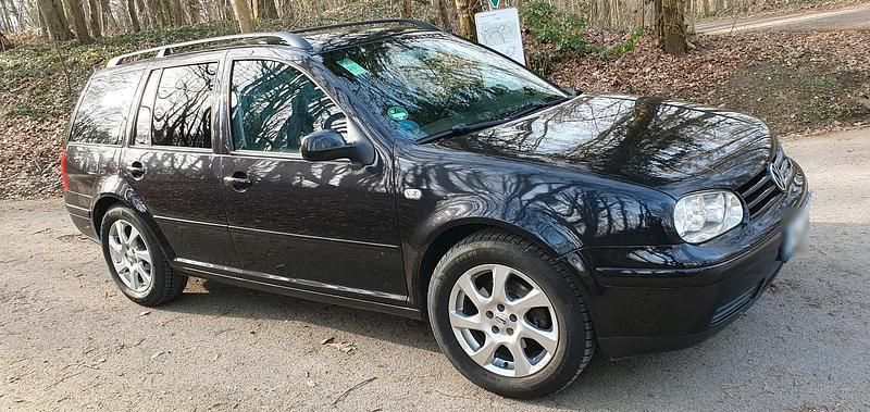 Gebraucht VW Golf IV 101 PS (74 kW) 2003 Schwarz Kombi