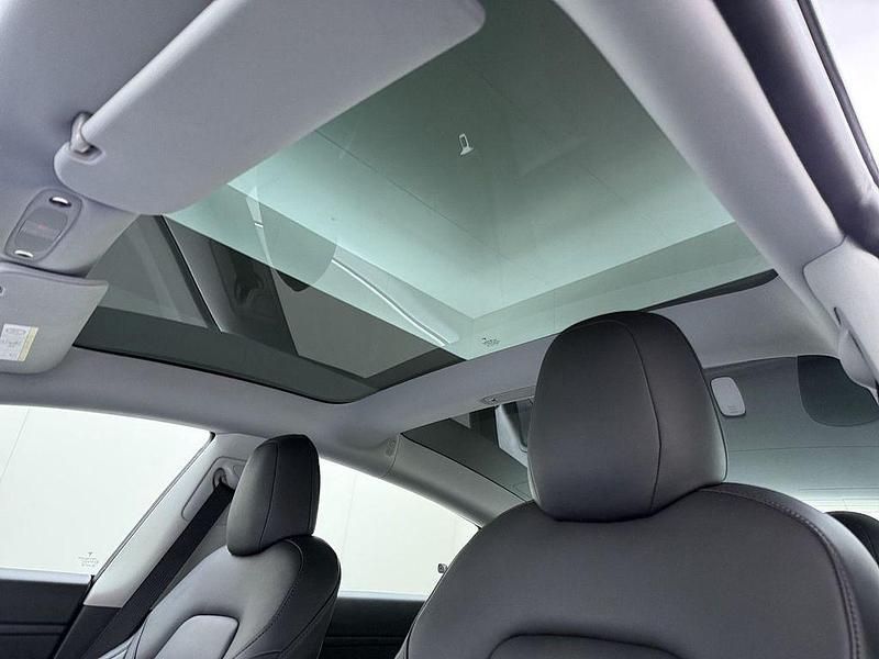 Gebraucht Tesla Model 3 Standard Range Plus 239 kW (325 PS) 2020 Weiß Limousine