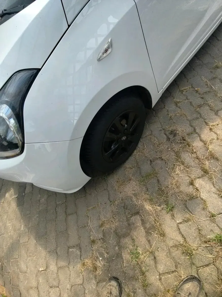 Gebraucht Hyundai i10 60 PS (44 kW) 2019 Weiß Kleinwagen