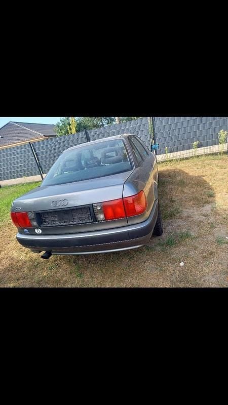 Second-hand Audi 80 90 CP (66 kW) 1994 Gri Berlinǎ