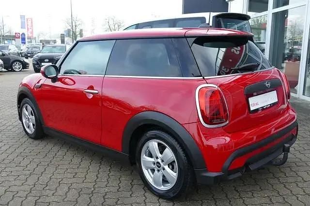 Second-hand Mini ONE Classic 102 CP (75 kW) 2021 Roșu Hatchback