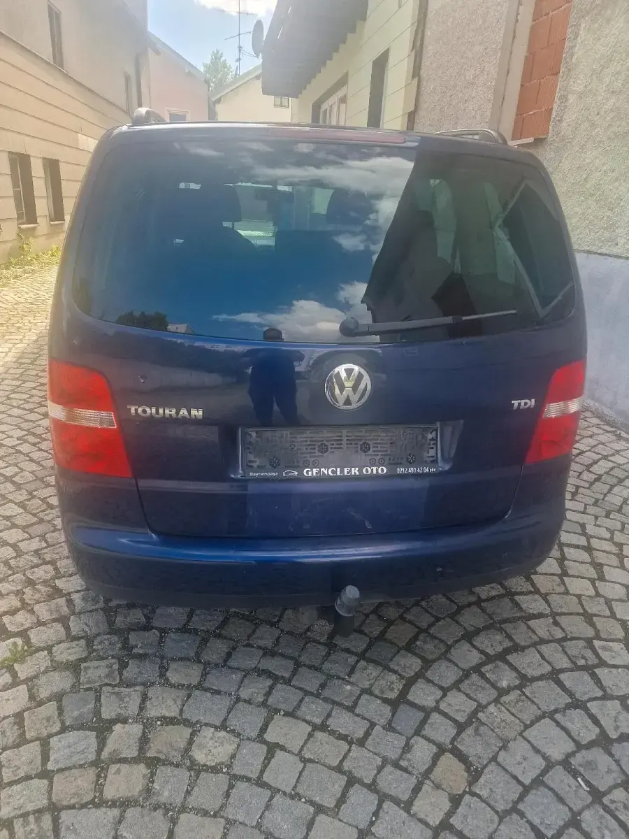 Gebraucht VW Touran 105 PS (77 kW) 2006 Blau Van / Kleinbus