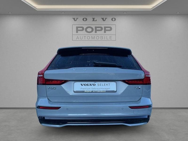 Gebraucht Volvo V60 Plus 455 PS (334 kW) 2024 Vapour grey Kombi