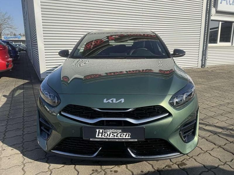 Gebraucht Kia ProCeed GT-Line 140 PS (102 kW) 2024 Grün Kleinwagen