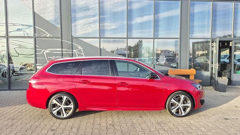 Gebraucht Peugeot 308 SW GT-line 179 PS (131 kW) 2016 Rot Kombi
