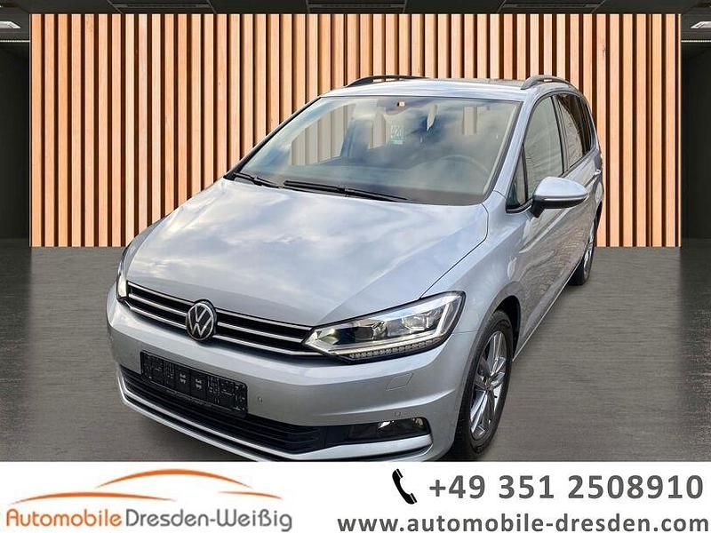Silber Gebraucht 2025 VW Touran Van / Kleinbus | 31.980 € (Guter Preis) - Bild 1/4