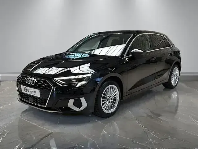 Gebraucht Audi A3 Advanced Plus 116 PS (85 kW) 2023 Brillantschwarz Limousine