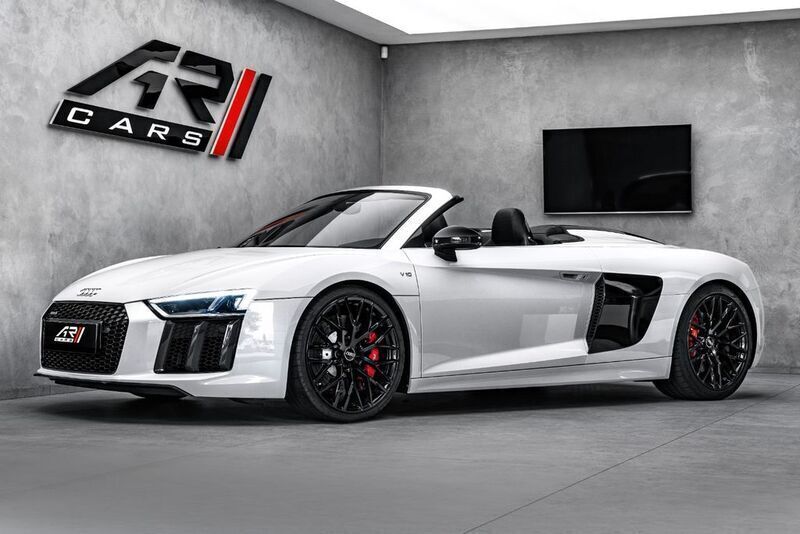 Grau Gebraucht 2017 Audi R8 Spyder Exclusive Cabrio | 113.900 € (Superpreis) - Bild 1/4