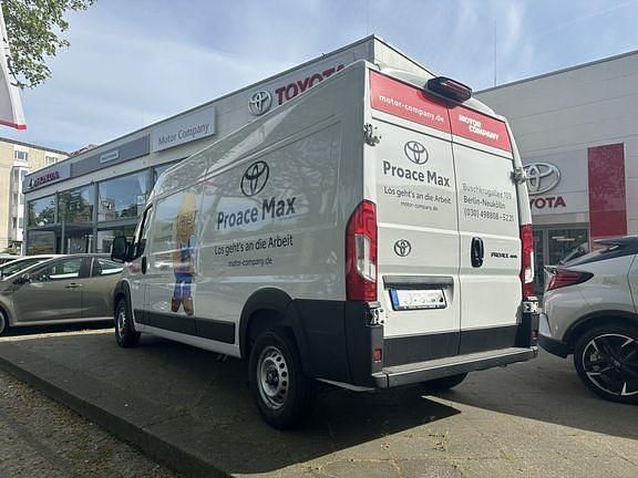 Gebraucht Toyota Proace 180 PS (132 kW) 2024 Icy white Van / Kleinbus