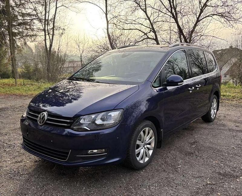 Gebraucht VW Sharan Highline 177 PS (130 kW) 2020 Blau Van / Kleinbus