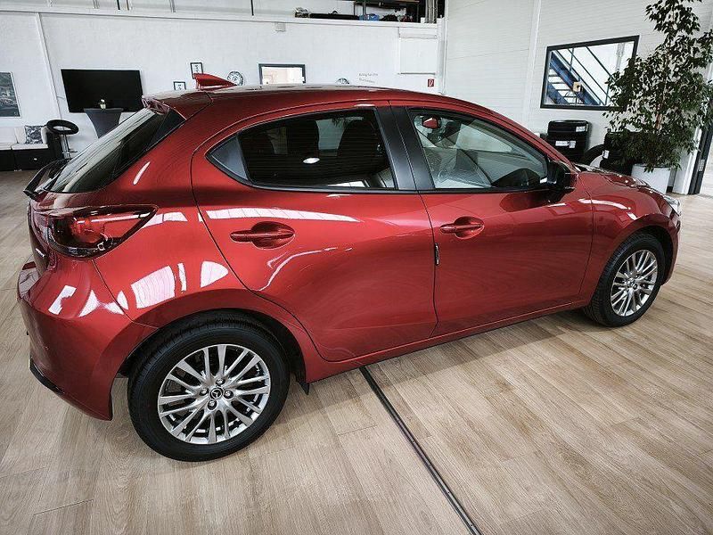 Brugt Mazda 2 Exclusive-Line 90 HK (66 kW) 2023 Rød Hatchback