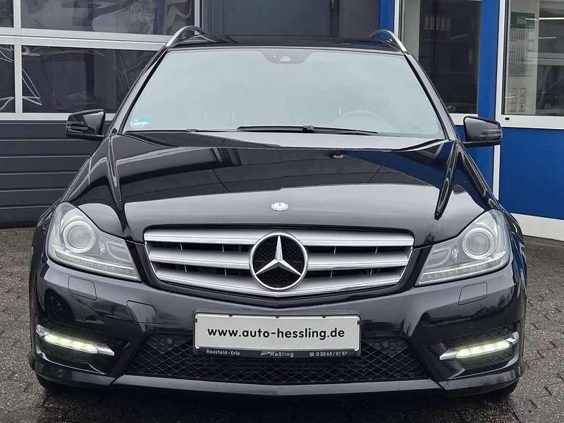 Gebraucht Mercedes C250 AMG 204 PS (150 kW) 2012 Schwarz  unilack Kombi
