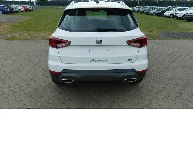 Gebraucht Seat Arona FR-Line 110 PS (80 kW) 2023 Weiß SUV