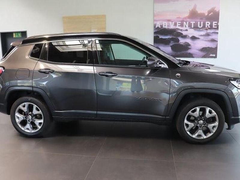 Second-hand Jeep Compass Altitude 140 CP (102 kW) 2017 Alb SUV