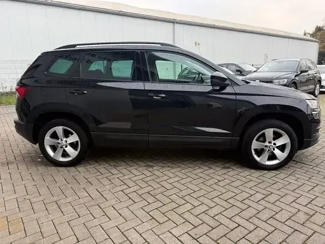 Gebraucht Skoda Karoq Ambition 116 PS (85 kW) 2022 Schwarz SUV